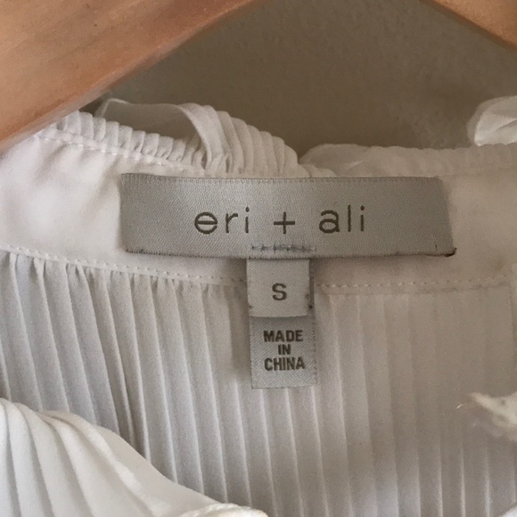 Anthropologie blouse 👚 - Picture 4 of 6